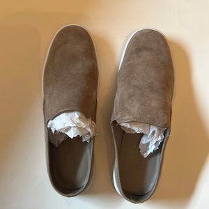 Vince slip ons